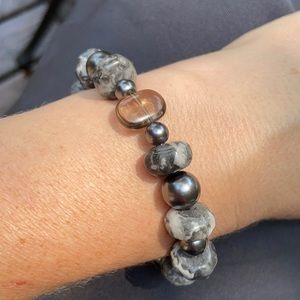7 inch NWOT Handmade Jasper & black bead bracel…